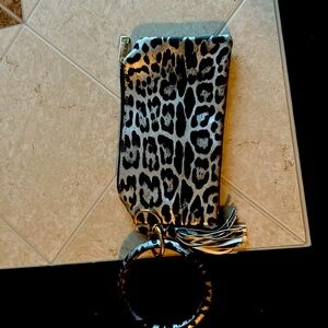 Clutch purse gray / black